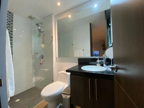 Arriendo Apartaestudio 47 M2. Excelentes Acabados En Portus Alejandría