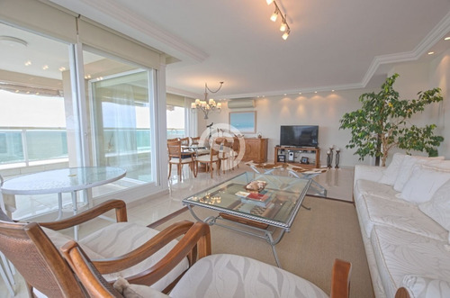 Apartamento En Alquiler - Mansa- Ref: 3989