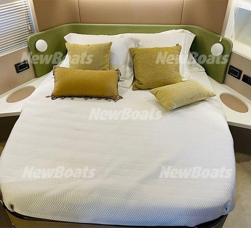 Imagem 9 de 19 de Azimut 62 Fly 2019 - Ñ Intermarine Ñ Ferretti Ñ Princess