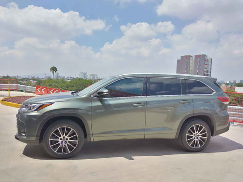 Imagen 2 de 14 de Toyota Highlander 2018 Limited Pr V6/3.5 Aut