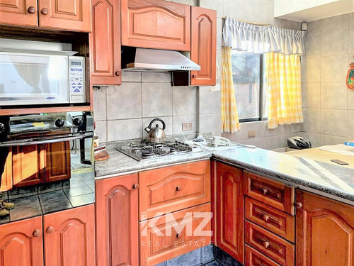 Casa En Venta De 4 Dormitorios En San Carlos De Apoquindo
