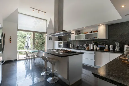 Casa En Arriendo/venta En Vereda Yerbabuena. Cod A11114