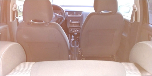 Volkswagen Suran 1.6 Comfortline 101cv 11a 2012