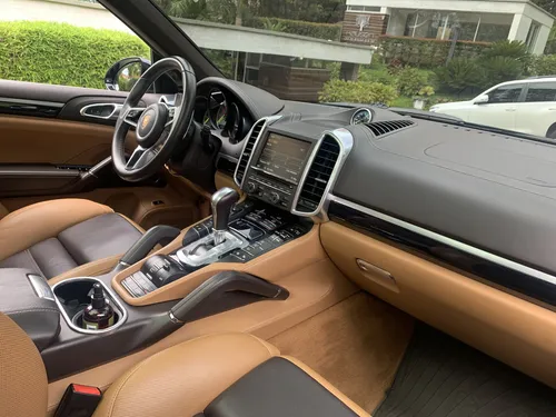 Porsche Cayenne 3.0 S E-hybrid