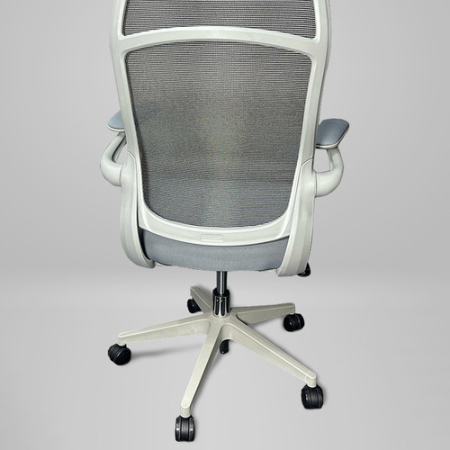 Silla Ergonomica De Oficina Ejecutiva Tela Mesh Color Gris