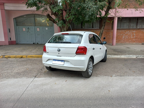 Imagen 5 de 10 de Volkswagen Gol Trend 1.6 Trendline 101cv