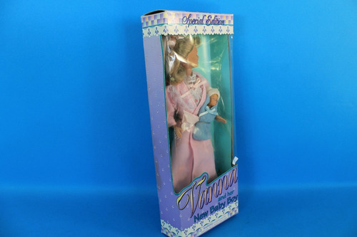 Vanna And Her New Baby Boy Doll Muñeca 1994 (Usado)