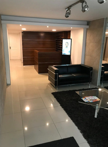 Venta Monoambiente En Punta Carretas Con Garage Sobre Ellauri