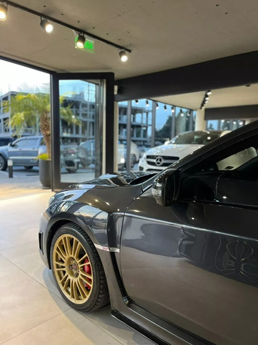 Subaru Impreza 2.5 Sedan Sti-300 Mt