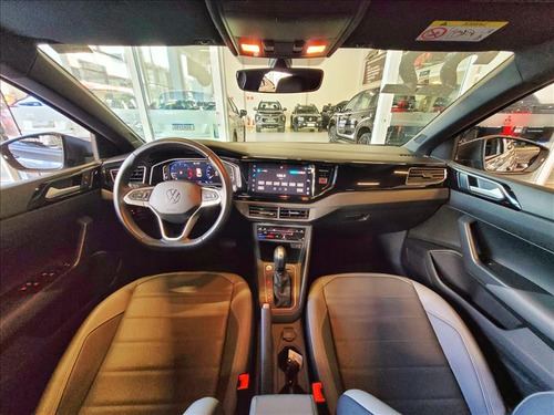 Volkswagen Nivus 1.0 200 Tsi Total Flex Highline Automático