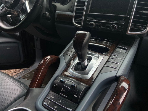 Sucata Porsche Cayenne Turbo 4.8 V8 2011 Gasolina 500cvs