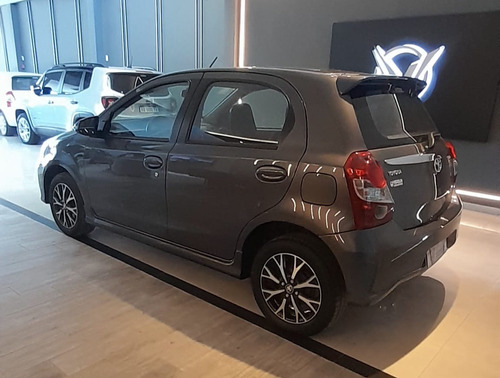 Toyota Etios 1.5 Xls At