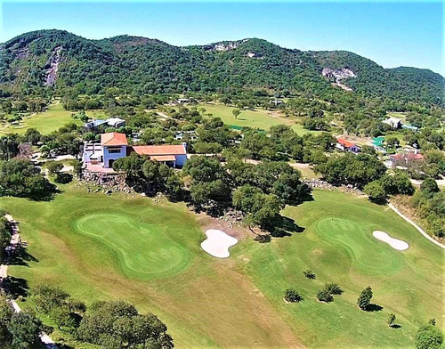 Lote En Potrerillo De Larreta 2800 M2 Fondo Golf