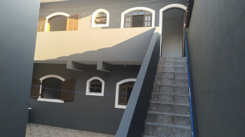 Vende-se Casa Em Suzano Com 4 Casas De 2 Cômodos Investimento Com Renda