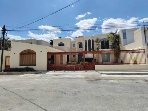 Espectacular Propiedad En Venta En Montebello (fvc-2589)
