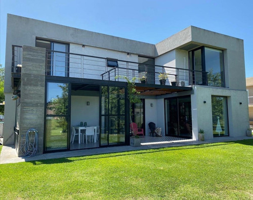 Casa En Barrio Rumenco En Alquiler Temporada 