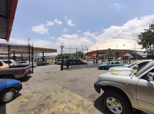 Lisbeth Delgado Vende Estación De Servicio En Plena Av. Libertador En Barquisimeto Cod.25-3485 Excelente Oportunidad De Inversión