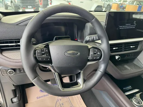 Ford Explorer 3.0 V6 Ecoboost Platinum 4Wd At