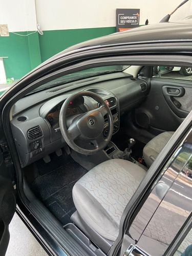Corsa Sedan Maxx 1.8 - 2006