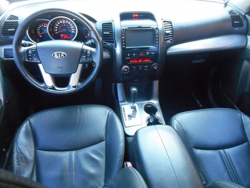 Imagem 3 de 15 de Sorento 2.4 16v 4x2 Aut.