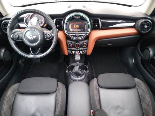 Imagen 14 de 15 de Mini Cooper 2017 1.5 Seven 3p At