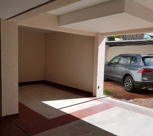 Imagen 12 de 12 de Alquiler Departamento Con Cochera Techada En Mendoza Zona Residencial Y Centro De Mendoza