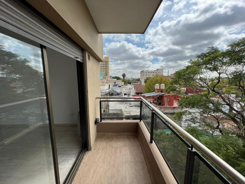 Avenida Mitre 1660, Avellaneda ¡dos Ambientes Al Contrafrente En Venta!