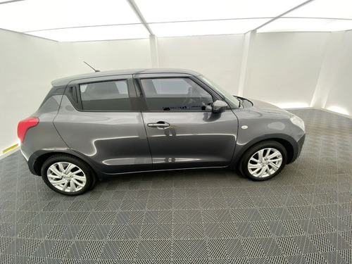 Imagen 10 de 25 de Suzuki Swift 1.2 Hibrido