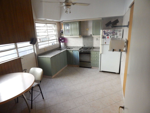 Imagen 12 de 30 de Casa Venta C/ Gran Terraza, Garage En Ramos Mejia