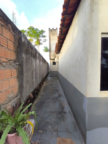 Casa À Venda, Com Área Total De 1.589.468 M2, Com 10 Cômodos