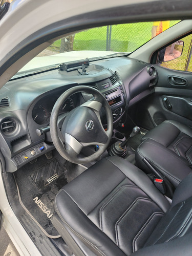 Toyota Hilux 2.4l 4x2