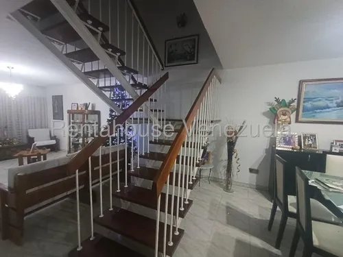 Casas En Venta Mls #25-12523