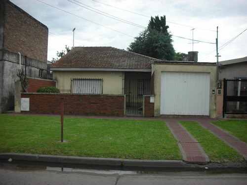 Imagen 1 de 12 de Chalet 3 Ambientes