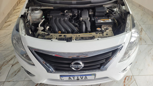 Nissan Versa Versa 1.6 16V SL CVT (Flex)