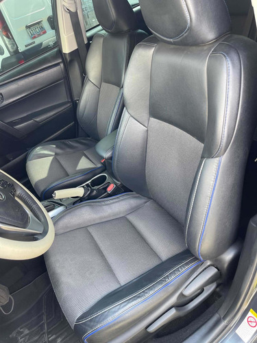 Imagen 5 de 9 de Toyota Corolla Se
