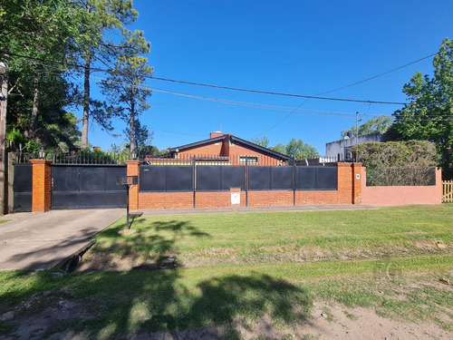 Casa - Funes - Dos Casas En Un Mismo Terreno - Inversión