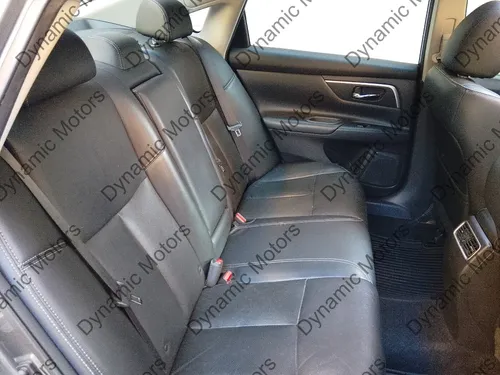 Nissan Altima 3.5 Exclusive Cvt