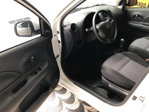 Nissan March 1.0 S Mecânico