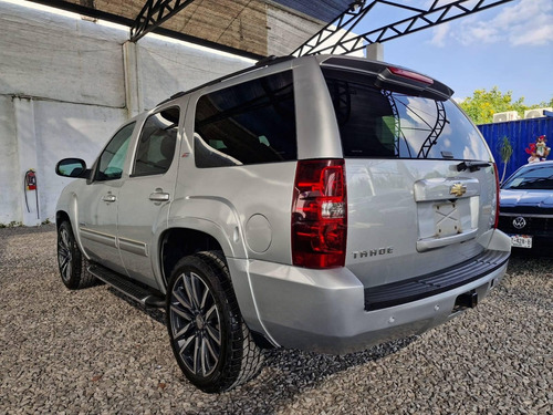 Chevrolet Tahoe E Suv Piel Cd 2a Fila Asientos 4x4 At