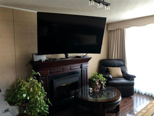 Departamento En Venta De 3 Dorm. En Valparaíso