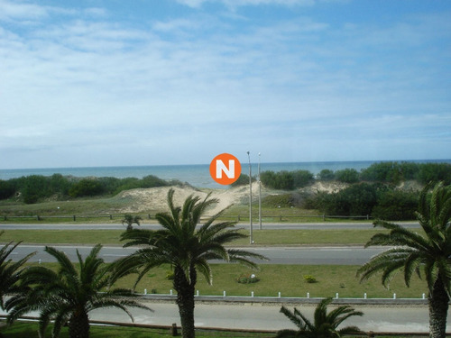 Apartamento En Venta Y Alquiler, San Rafael, Punta Del Este, 3 Dormitorios.- Ref: 8368
