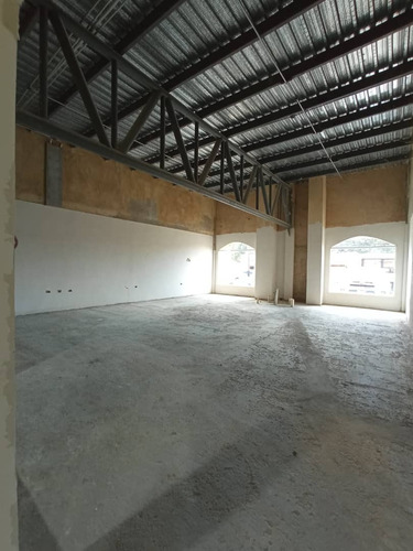 Imagen 5 de 10 de Local En Alquiler C.c. Macarena Plaza - La Cruz (3489-32)