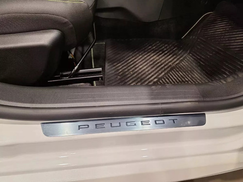 Peugeot 208 1.0T Gt