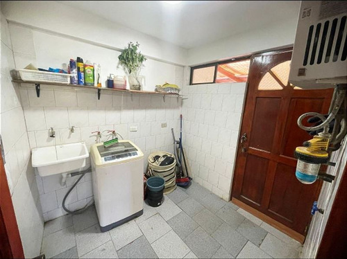 Casa En Venta 5d 3b, Con Piscina Y Recpecion Final