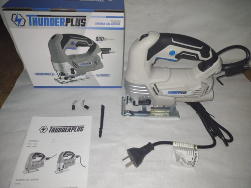 Imagen 4 de 5 de Sierra Caladora Thunder 880w 65mm Velocidad Variable+ 1 Hoja