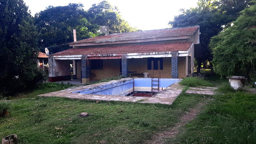 Casa En El Campo Haras