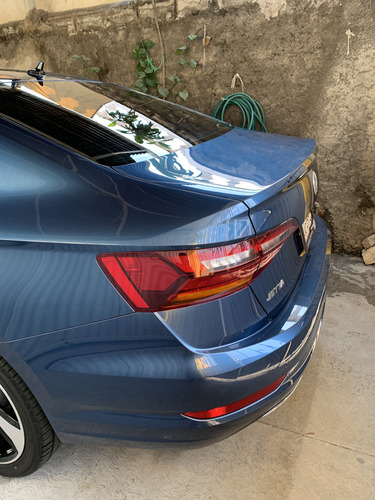 Volkswagen Jetta Trendline Mt 1.4 turbo