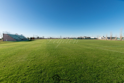 Imagen 7 de 26 de Excelente Lote Cerca Del Área Deportiva En El Barrio Privado