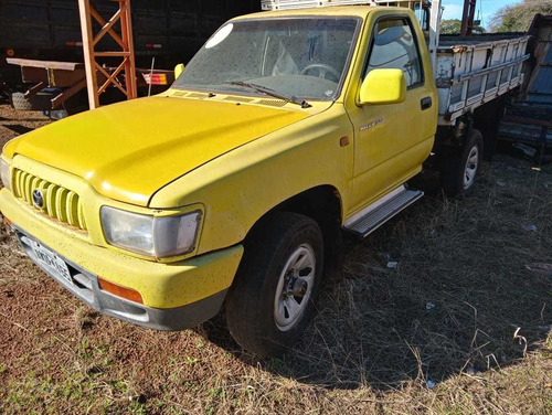 Toyota Hilux 3.0 Dx Cab. Simples 4x4 2p 2003