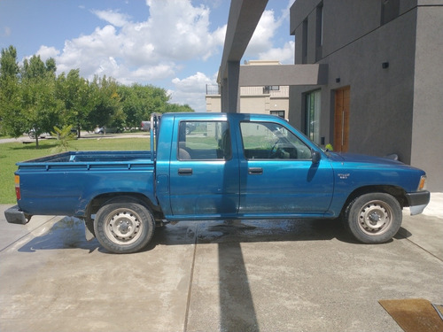 Toyota Hilux 2.8 D/cab 4x2 D 1999